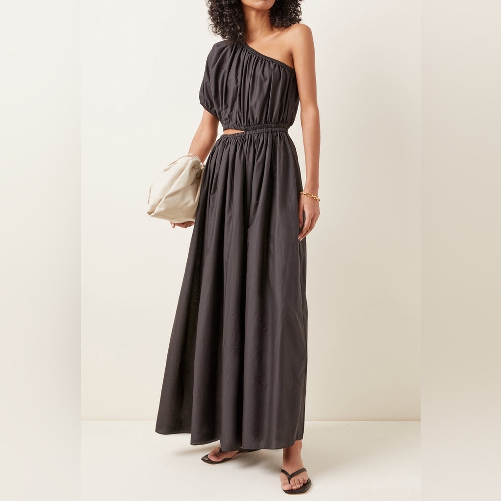 Matteau Cocoon cotton voile one-shoulder maxi